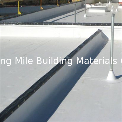 Anti-UV Polyester Reinforced PVC Bi-color Roof China Factory Waterproofing Membrane